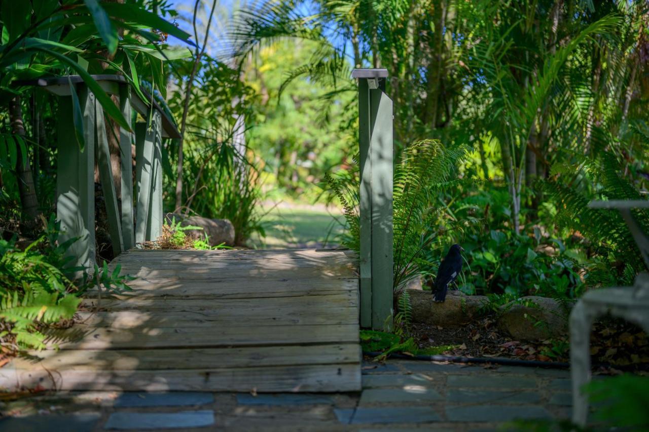Hotel Amaroo On Mandalay, Magnetic Island Nelly Bay Esterno foto