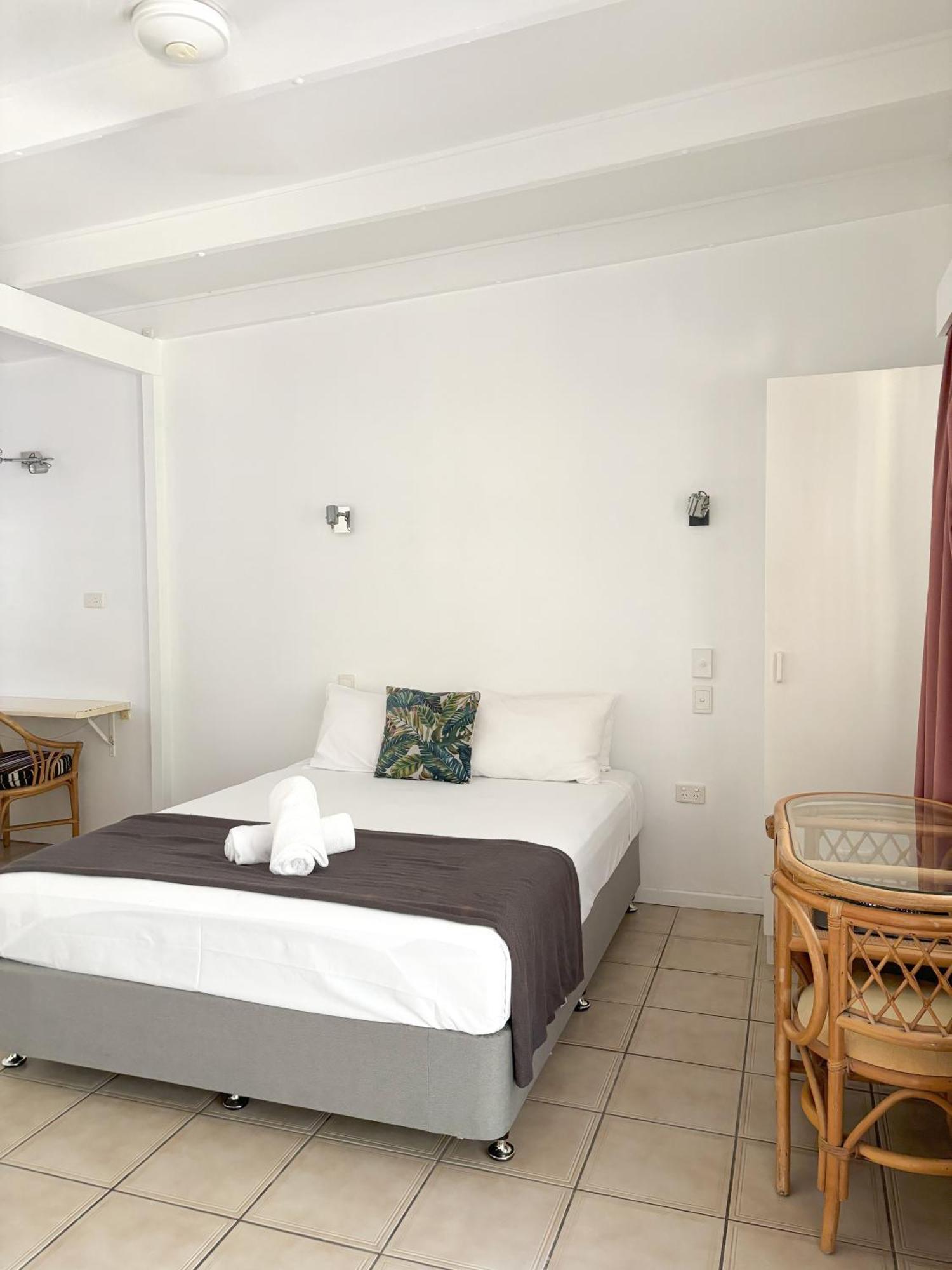 Hotel Amaroo On Mandalay, Magnetic Island Nelly Bay Esterno foto