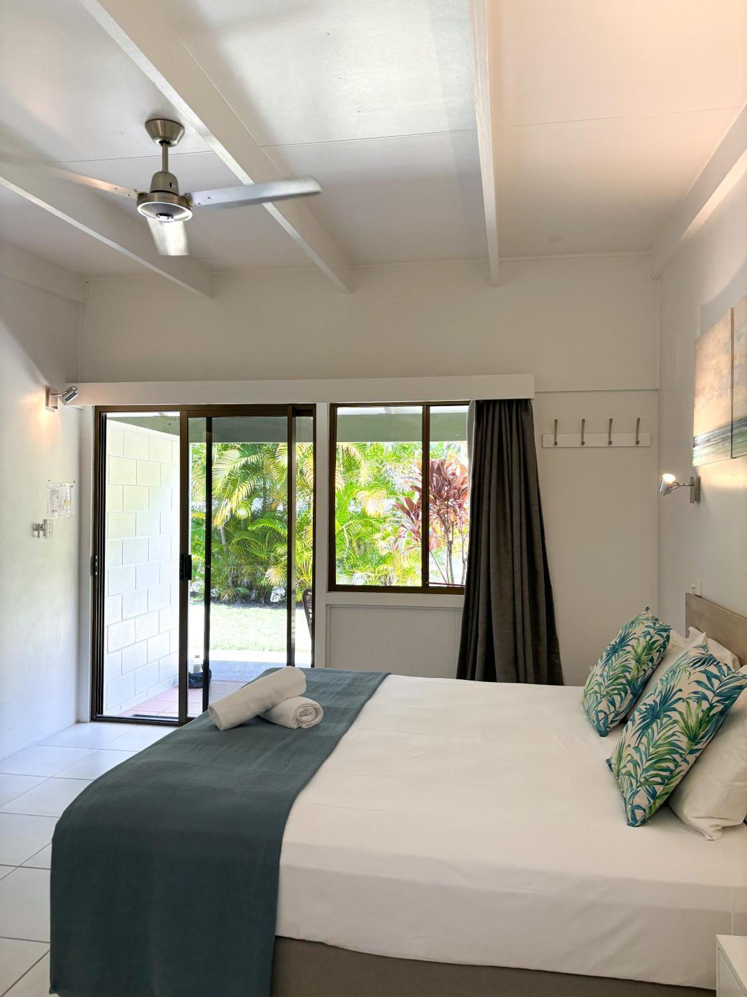 Hotel Amaroo On Mandalay, Magnetic Island Nelly Bay Esterno foto